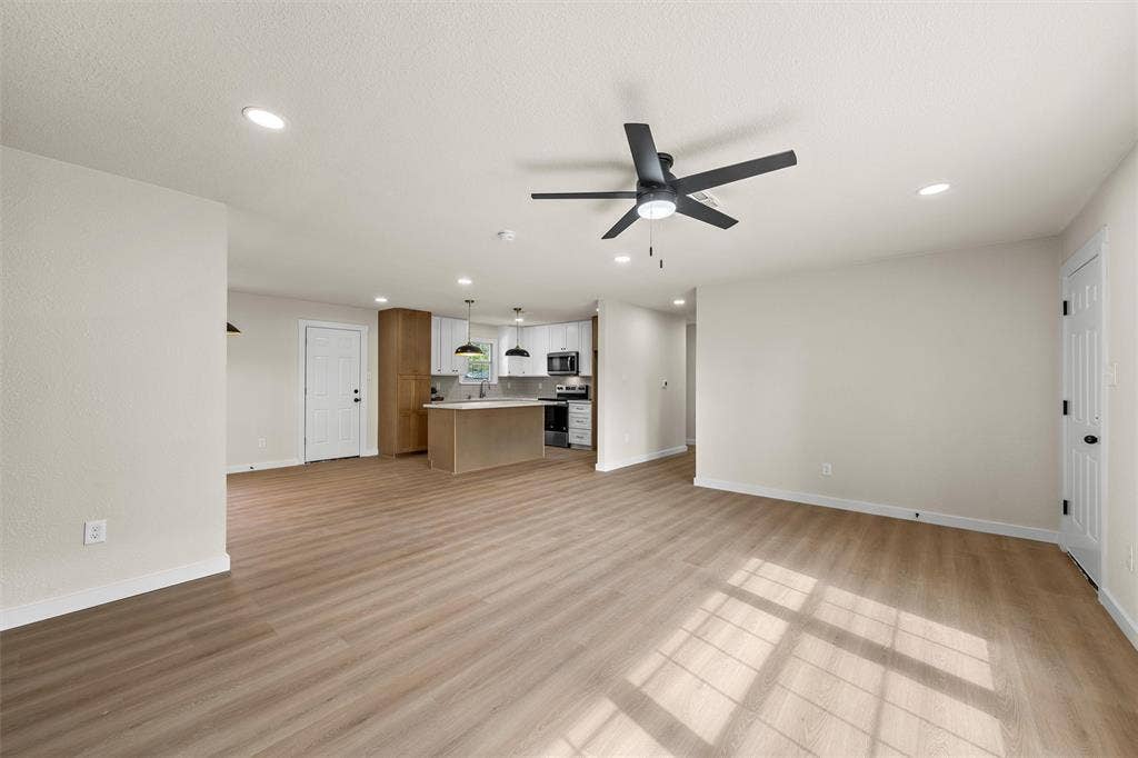 4617 Cole Avenue, Waco, TX 76710 4617 Cole Avenue, Waco, TX 76710