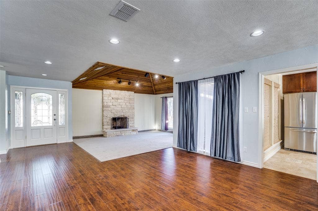 1612 N Yale Boulevard, Richardson, TX 75081 1612 N Yale Boulevard, Richardson, TX 75081