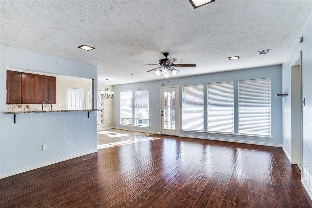 1612 N Yale Boulevard, Richardson, TX 75081 1612 N Yale Boulevard, Richardson, TX 75081