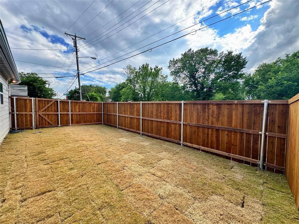 2916 Hemphill Street, Greenville, TX 75401 2916 Hemphill Street, Greenville, TX 75401