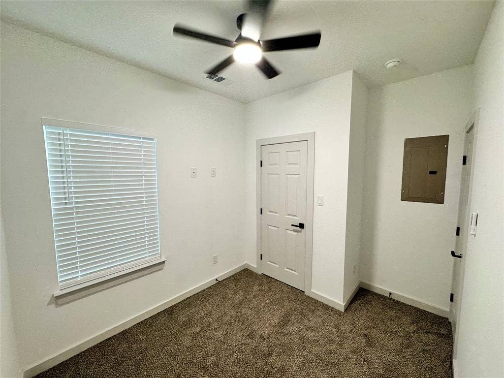 2916 Hemphill Street, Greenville, TX 75401 2916 Hemphill Street, Greenville, TX 75401