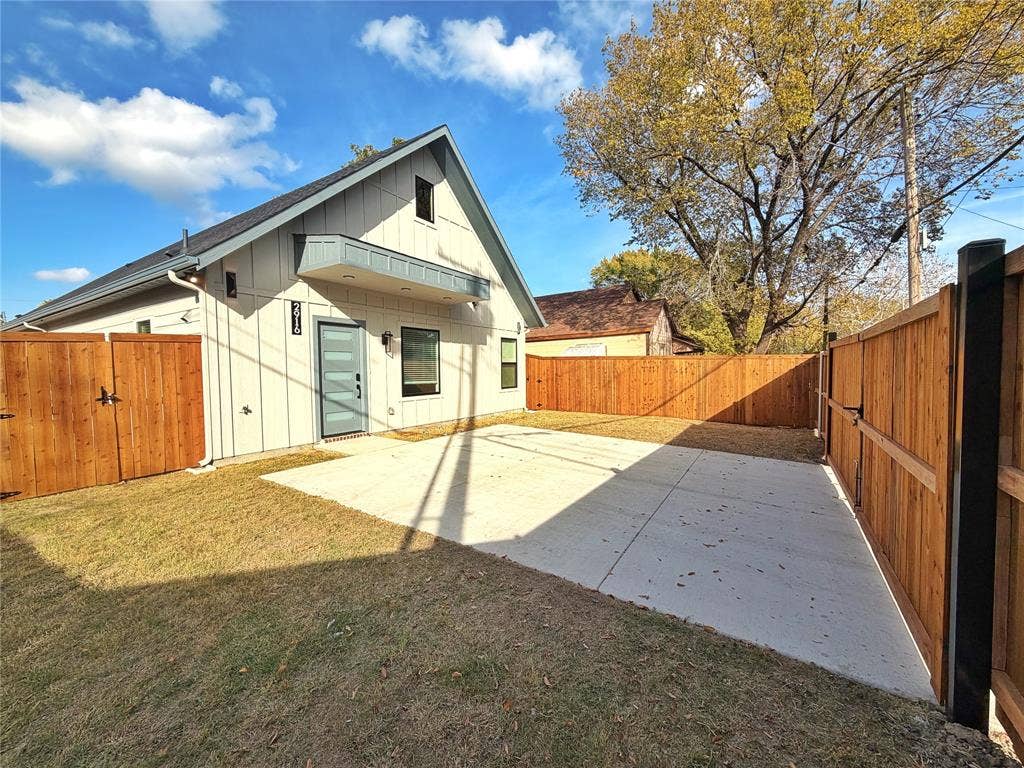 2916 Hemphill Street, Greenville, TX 75401 Unit A