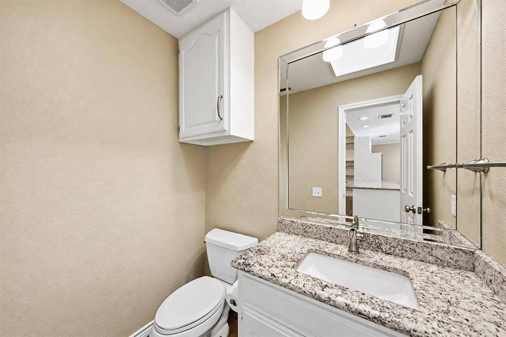 6204 Liberty Hill, Dallas, TX 75248 6204 Liberty Hill, Dallas, TX 75248