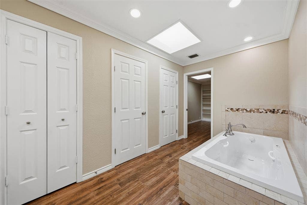 6204 Liberty Hill, Dallas, TX 75248 6204 Liberty Hill, Dallas, TX 75248