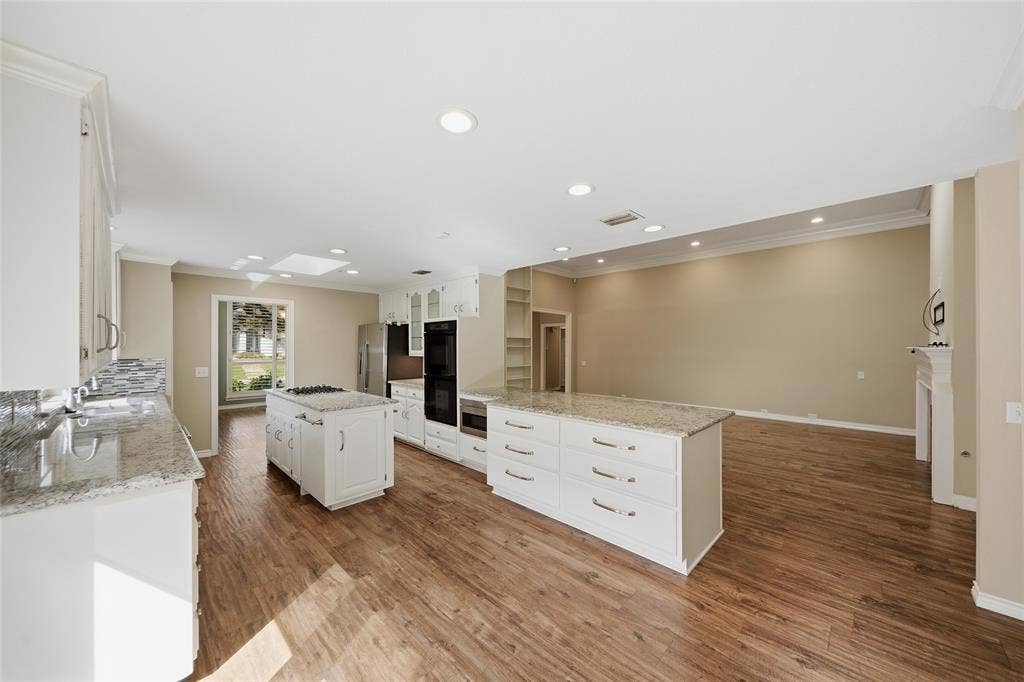 6204 Liberty Hill, Dallas, TX 75248 6204 Liberty Hill, Dallas, TX 75248