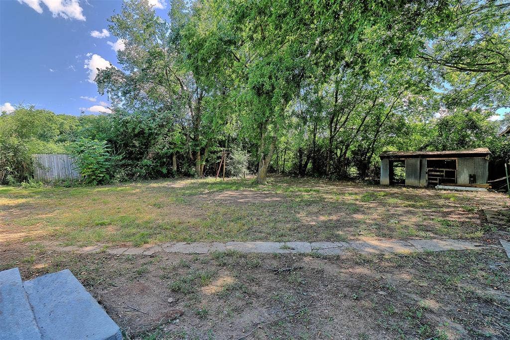 1635 Trout Road, Hutchins, TX 75141