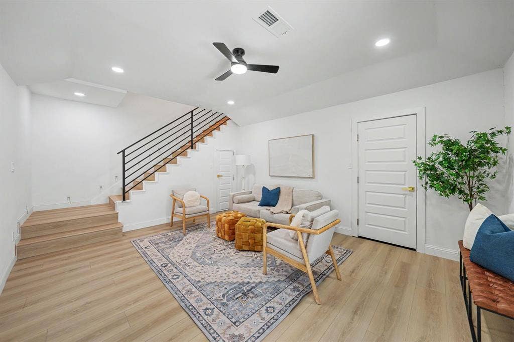 7203 Duffield Drive, Dallas, TX 75248 7203 Duffield Drive, Dallas, TX 75248