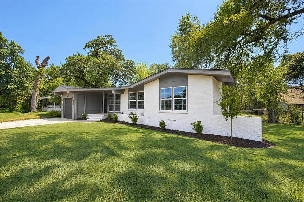 405 Avenue C, Seagoville, TX 75159 405 Avenue C, Seagoville, TX 75159