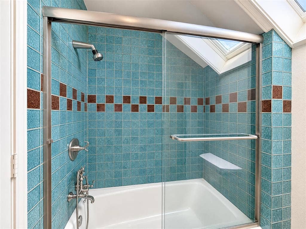 7266 Lupton Circle, Dallas, TX 75225