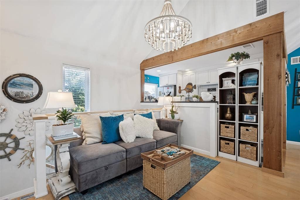 9222 Church Road, #121, Dallas, TX 75231 9222 Church Road, #121, Dallas, TX 75231