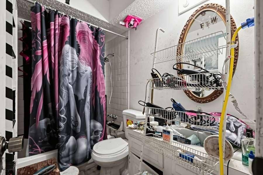 531 Arborview Drive, Garland, TX 75043 531 Arborview Drive, Garland, TX 75043