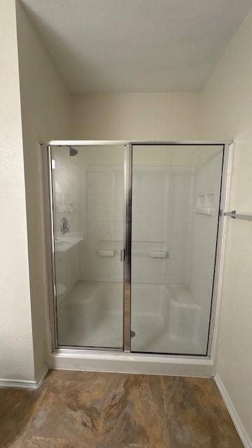 1023 Jamie Drive, Grand Prairie, TX 75052 Walk-in shower!