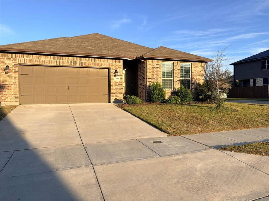 Property photo for 7600 Gangway Drive, Fort Worth, TX