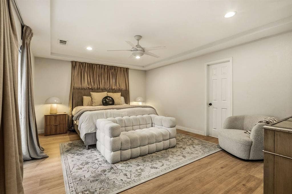 7429 Tangleglen Drive, Dallas, TX 75248 7429 Tangleglen Drive, Dallas, TX 75248