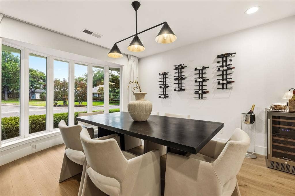 7429 Tangleglen Drive, Dallas, TX 75248 7429 Tangleglen Drive, Dallas, TX 75248