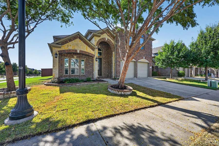 Property photo for 14224 Notting Hill Drive, Little Elm, TX