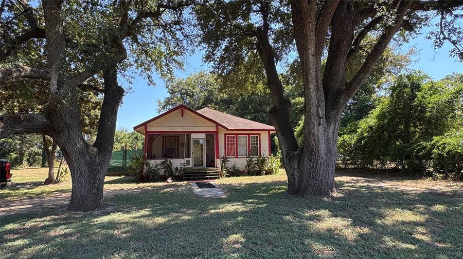 Property photo for 12917 Adger Road, Gilliam, LA