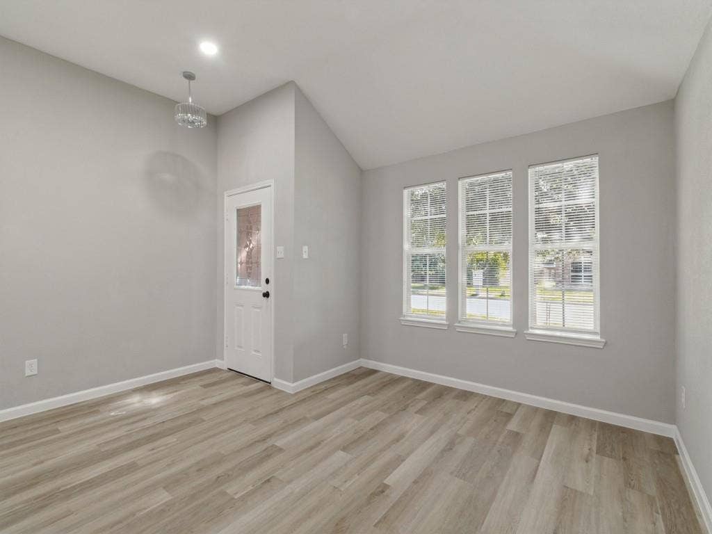 9613 Brierwyck Drive, Dallas, TX 75217 9613 Brierwyck Drive, Dallas, TX 75217
