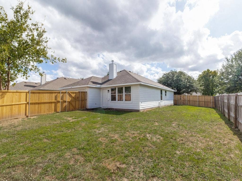 9613 Brierwyck Drive, Dallas, TX 75217 9613 Brierwyck Drive, Dallas, TX 75217