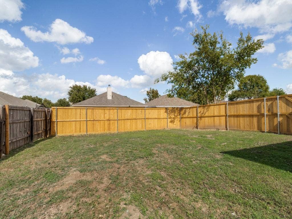 9613 Brierwyck Drive, Dallas, TX 75217 9613 Brierwyck Drive, Dallas, TX 75217