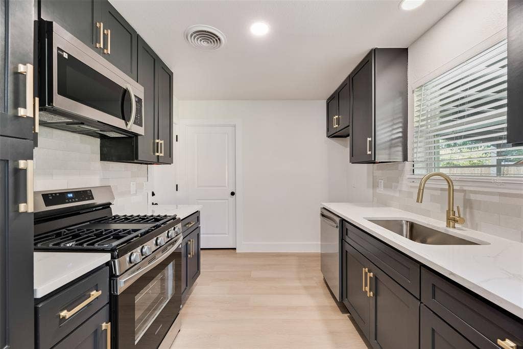 11311 Dalron Drive, Dallas, TX 75218 11311 Dalron Drive, Dallas, TX 75218