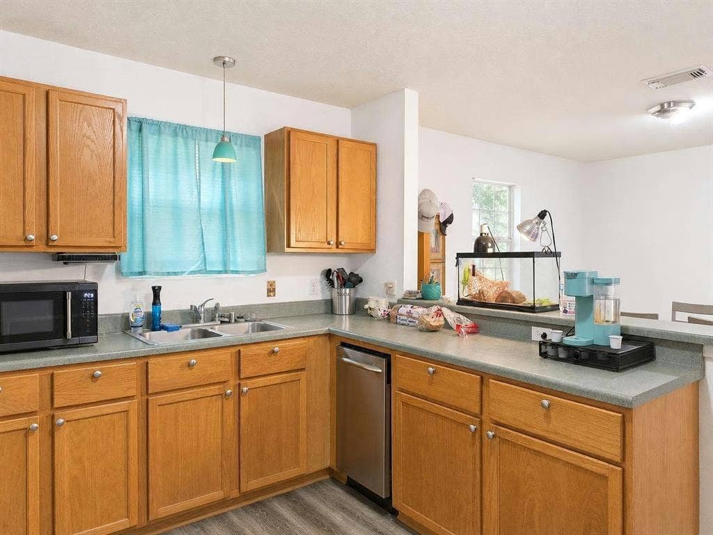9735 Richardson Rd, Athens, TX 75752 9735 Richardson Rd, Athens, TX 75752