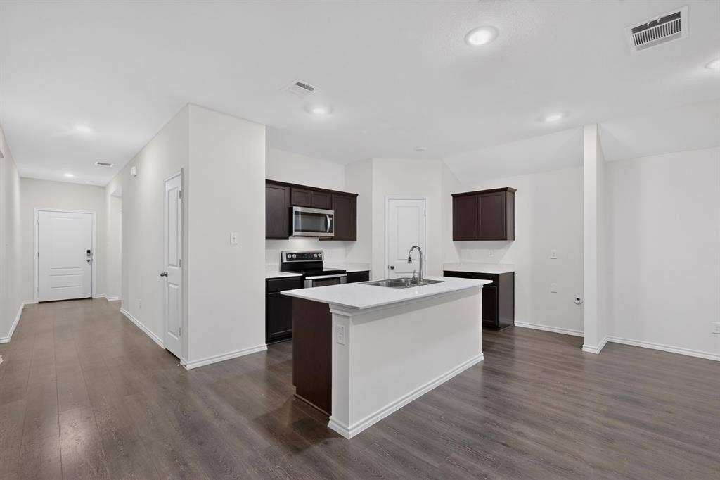 2929 Goodrich Street, Royse City, TX 75189 2929 Goodrich Street, Royse City, TX 75189