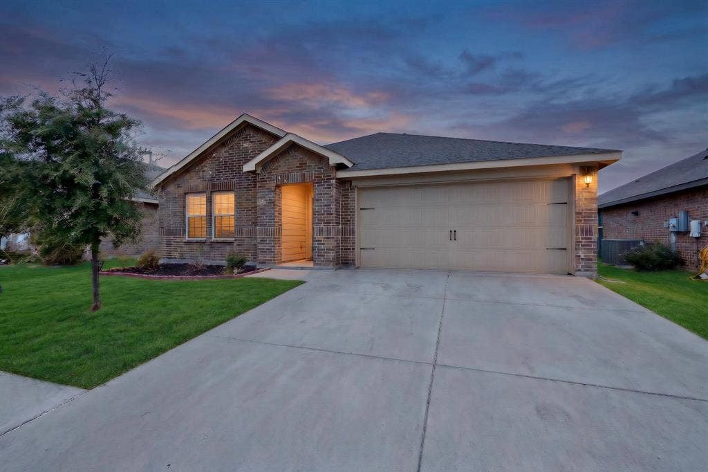 2929 Goodrich Street, Royse City, TX 75189 2929 Goodrich Street, Royse City, TX 75189