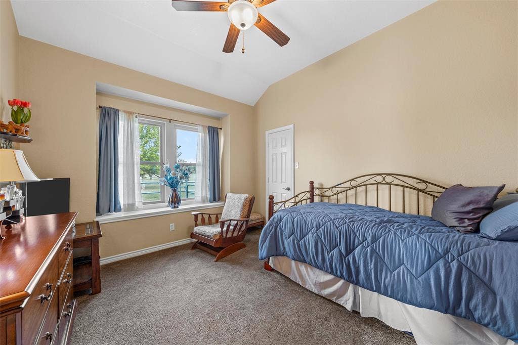 525 Taylor Oaks Drive, Waco, TX 76705 525 Taylor Oaks Drive, Waco, TX 76705