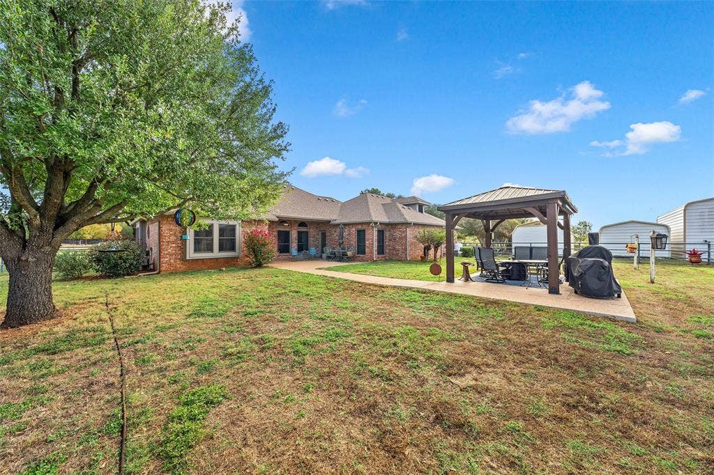 525 Taylor Oaks Drive, Waco, TX 76705 525 Taylor Oaks Drive, Waco, TX 76705