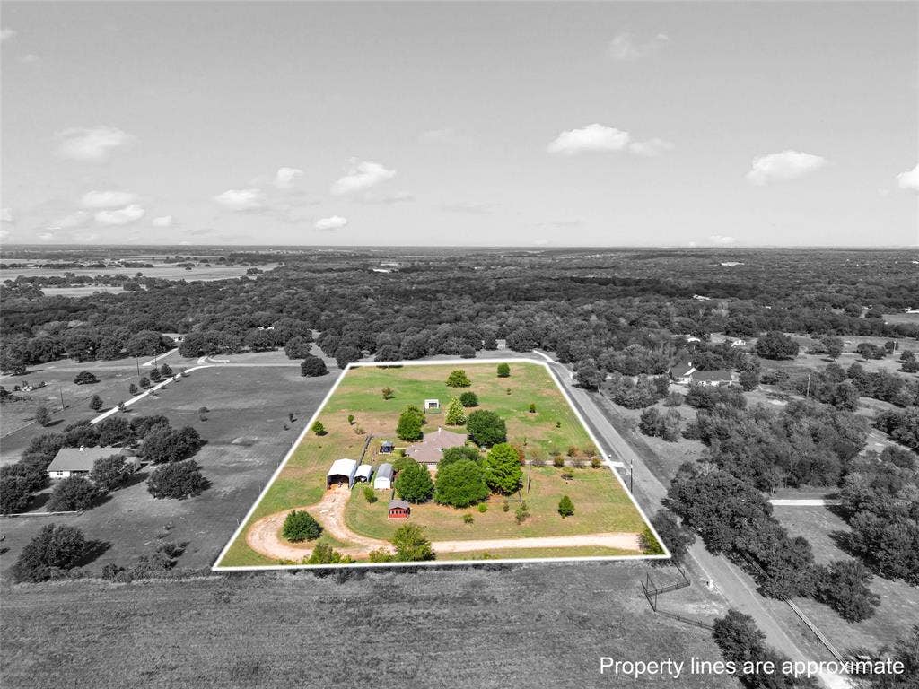 525 Taylor Oaks Drive, Waco, TX 76705 525 Taylor Oaks Drive, Waco, TX 76705