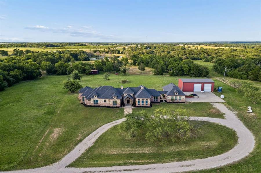 Property photo for 11190 County Road 309, Terrell, TX