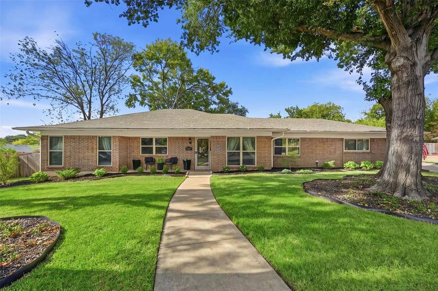 Property photo for 1817 Catalina Circle, Sherman, TX