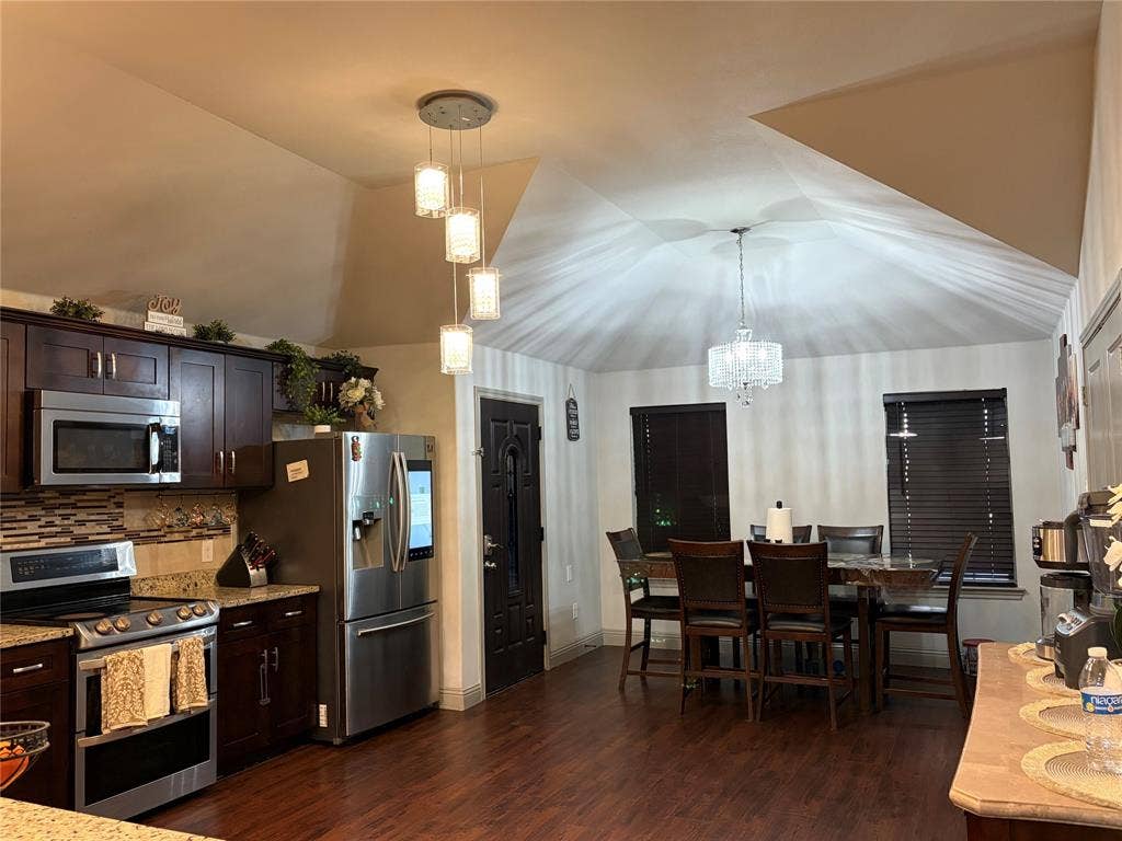2810 Britton Drive, Dallas, TX 75216 2810 Britton Drive, Dallas, TX 75216