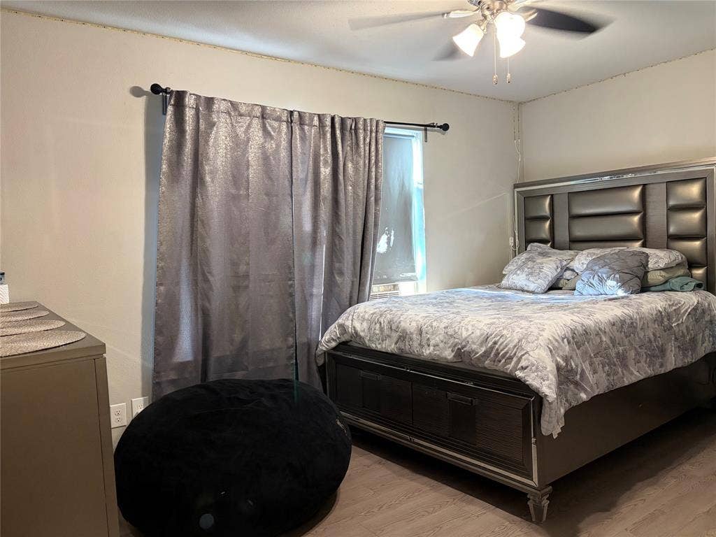 2810 Britton Drive, Dallas, TX 75216 2810 Britton Drive, Dallas, TX 75216