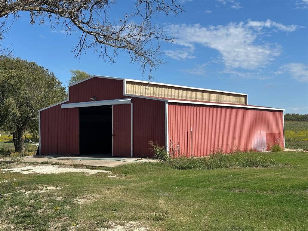 4554-4562 Eddy-Gatesville Parkway, Moody, TX 76557 4554-4562 Eddy-Gatesville Parkway, Moody, TX 76557