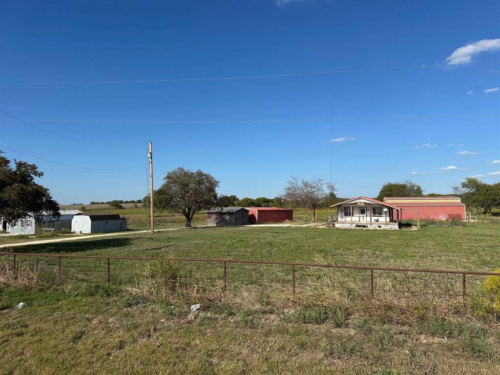 4554-4562 Eddy-Gatesville Parkway, Moody, TX 76557 4554-4562 Eddy-Gatesville Parkway, Moody, TX 76557