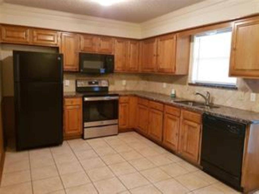 2008 Cottonwood Road, Carrollton, TX 75006 2008 Cottonwood Road, Carrollton, TX 75006