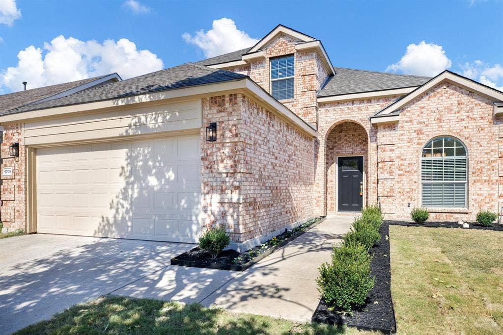 9708 Mystic Dunes Drive, McKinney, TX 75072 9708 Mystic Dunes Drive, McKinney, TX 75072