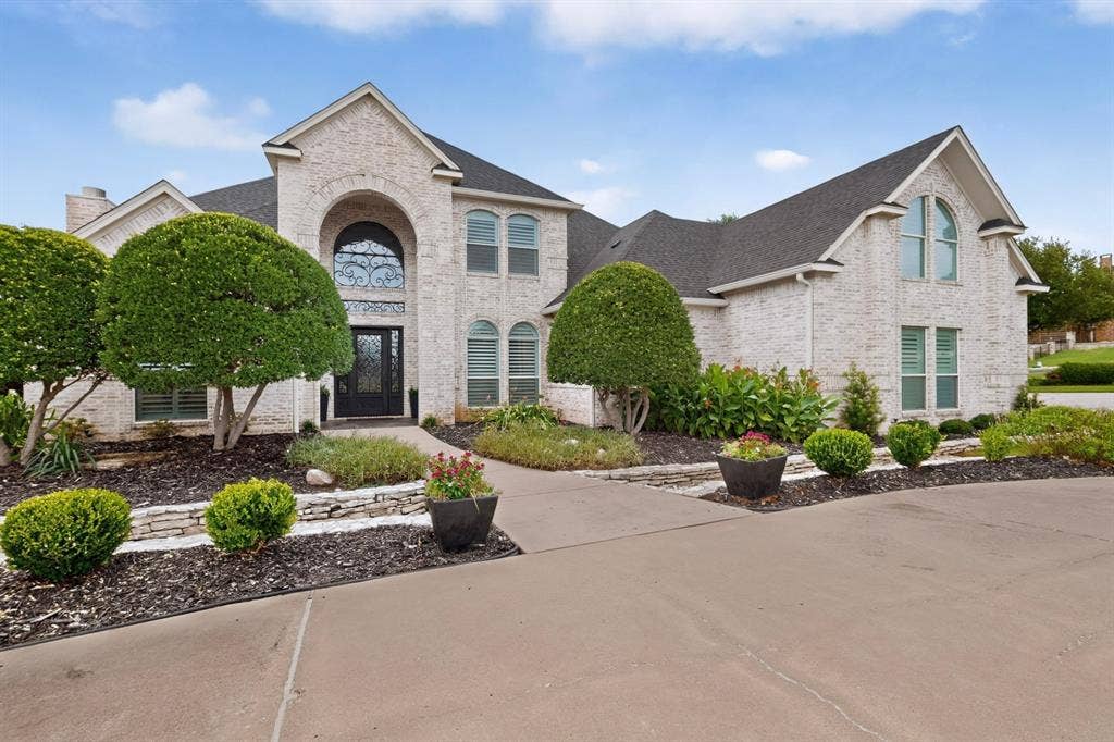 3406 Sundance Court, Granbury, TX 76049 3406 Sundance Court, Granbury, TX 76049