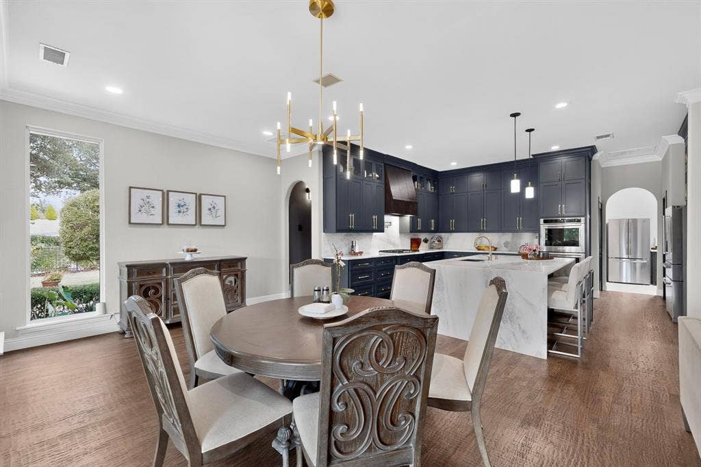 3406 Sundance Court, Granbury, TX 76049 3406 Sundance Court, Granbury, TX 76049