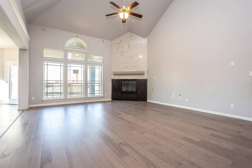 806 Lawndale Street, Celina, TX 75009 806 Lawndale Street, Celina, TX 75009