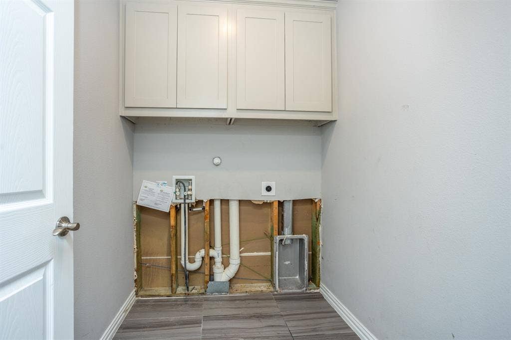 806 Lawndale Street, Celina, TX 75009 806 Lawndale Street, Celina, TX 75009