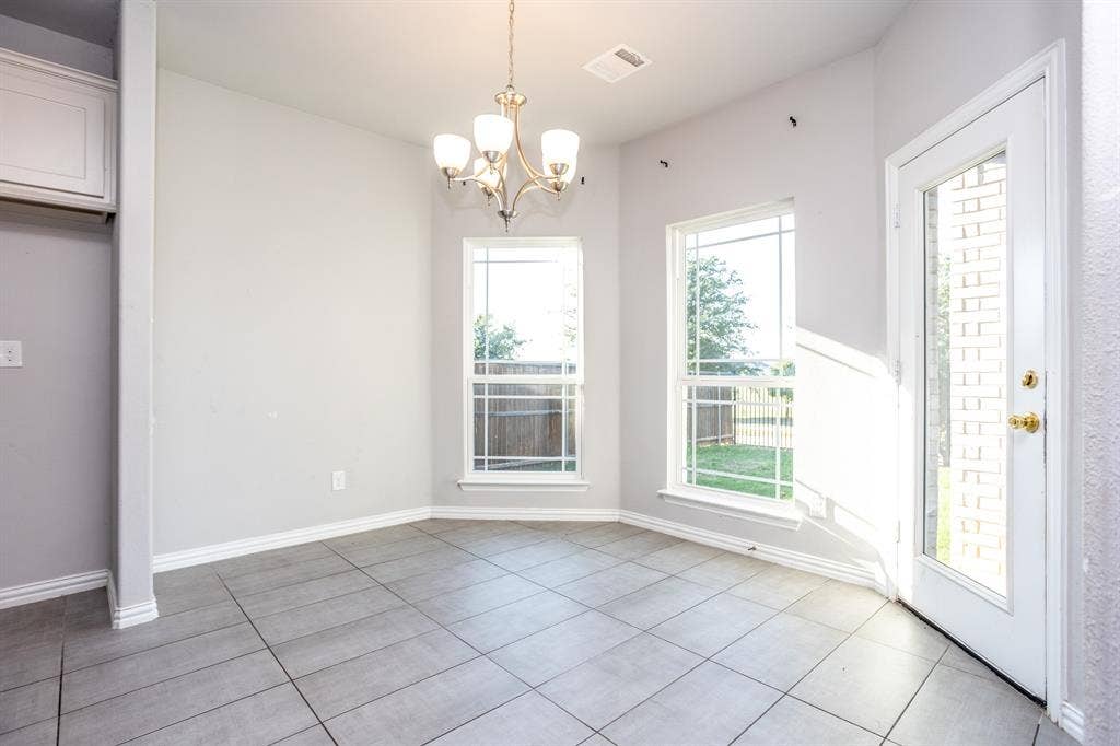 806 Lawndale Street, Celina, TX 75009 806 Lawndale Street, Celina, TX 75009