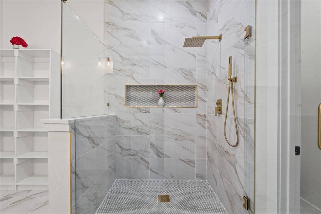 10511 Casnett Drive, Dallas, TX 75217