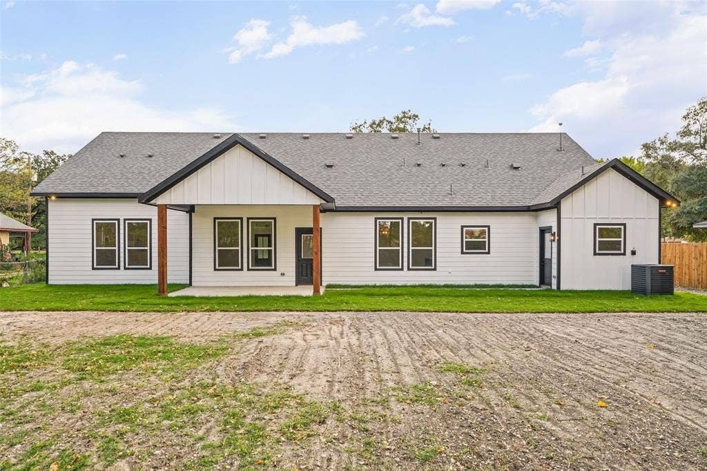10511 Casnett Drive, Dallas, TX 75217