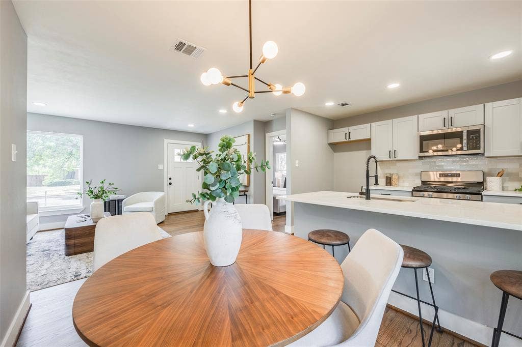 10622 Fern Drive, Dallas, TX 75228 10622 Fern Drive, Dallas, TX 75228
