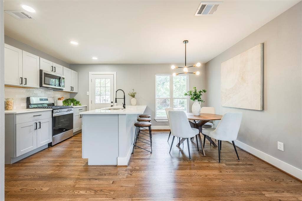 10622 Fern Drive, Dallas, TX 75228 10622 Fern Drive, Dallas, TX 75228