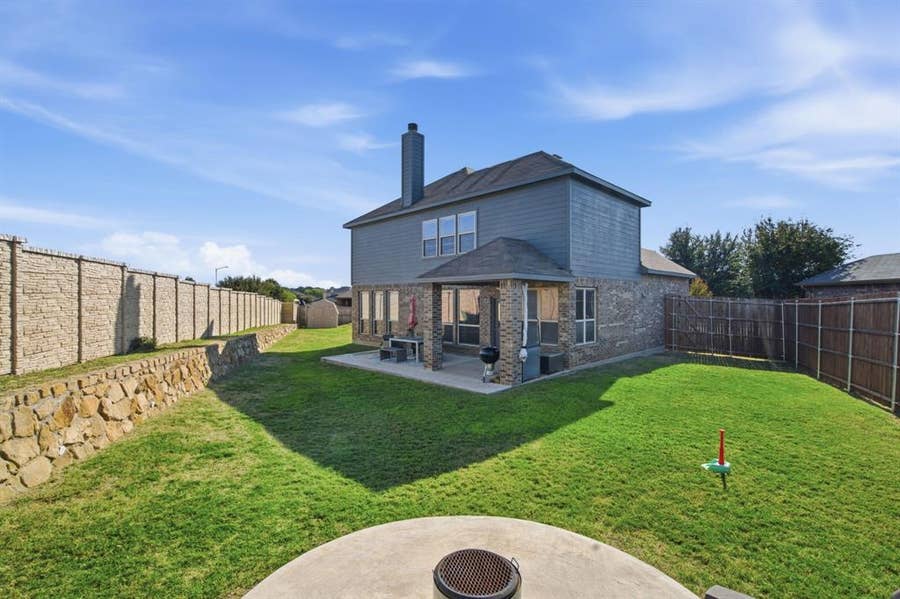 Property photo for 1024 Barry Drive, Weatherford, TX
