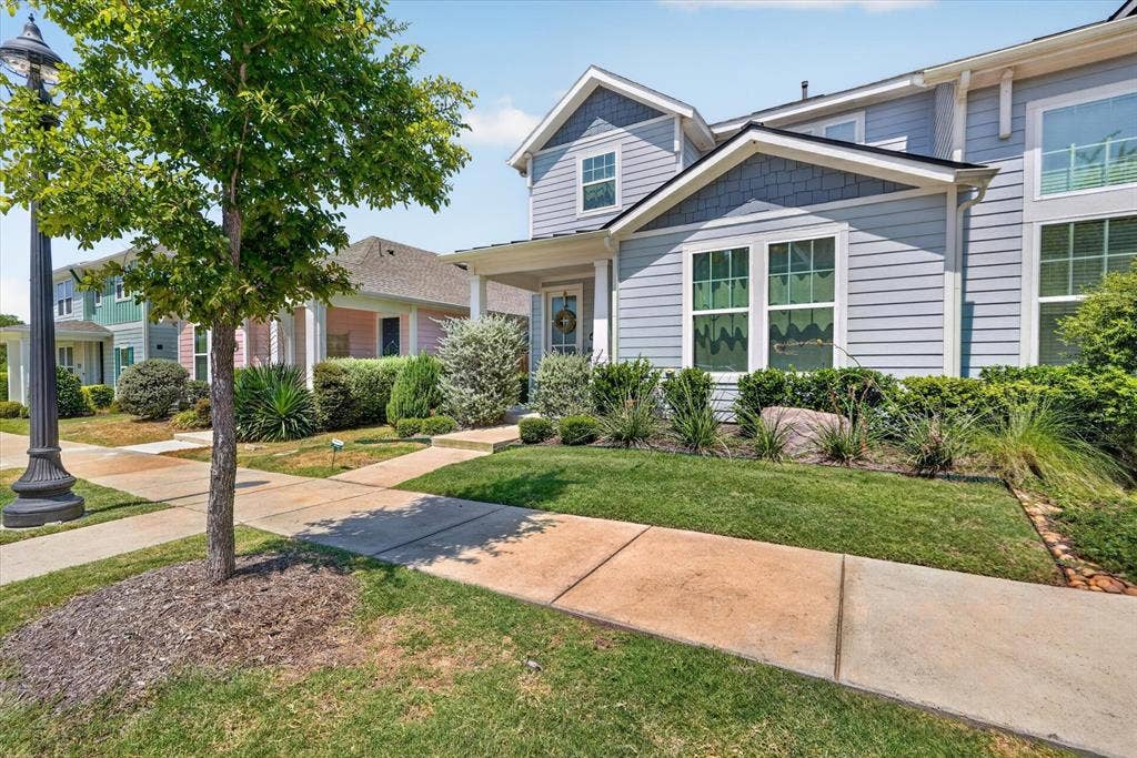 6621 Kort Street, Rowlett, TX 75089